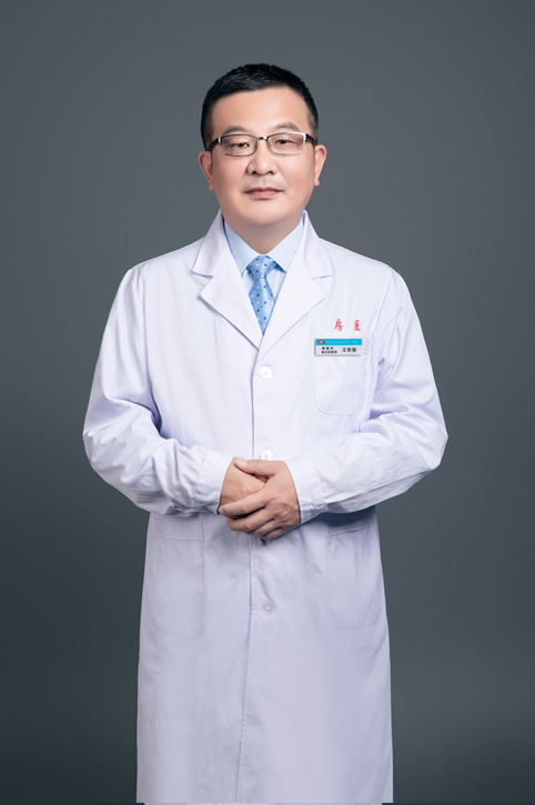 王世春