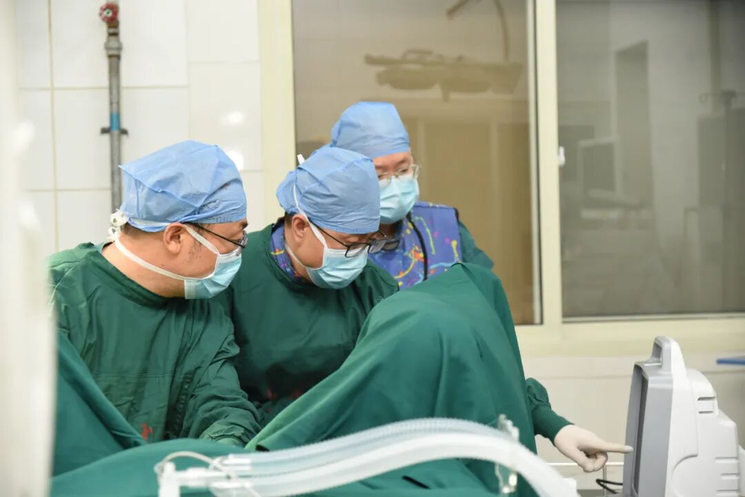 我院“放射性粒子植入治疗前列腺肿瘤”技术应用项目顺利通过北京市卫健委专家组验收